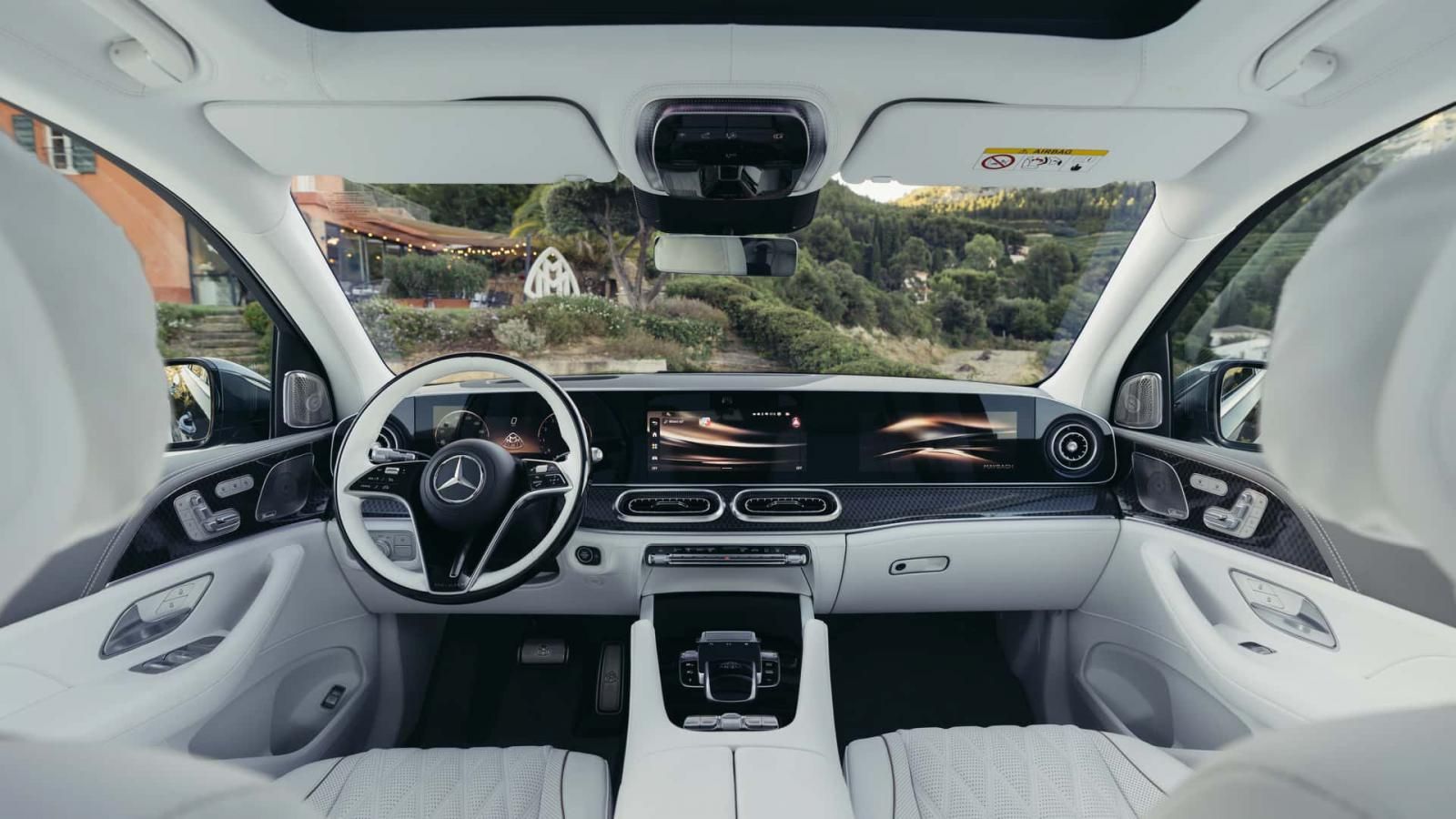 Επίσημη πρεμιέρα για την ανανεωμένη Mercedes-Maybach GLS 